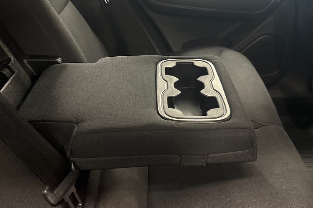 Vehicle Image 19