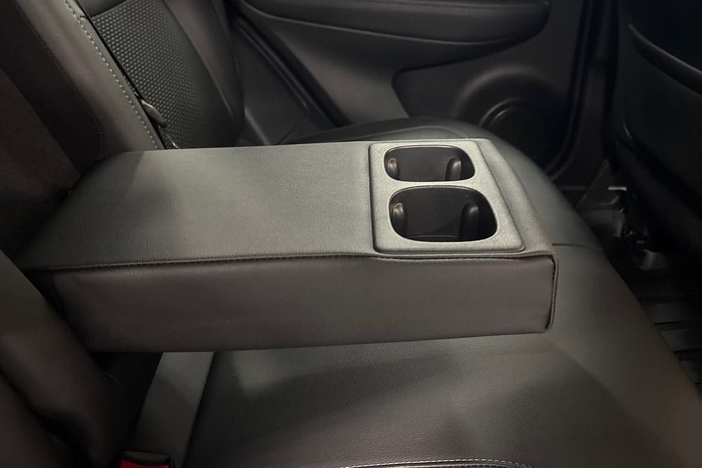 Vehicle Image 18
