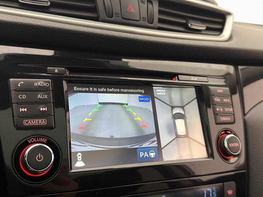 Vehicle Image 24