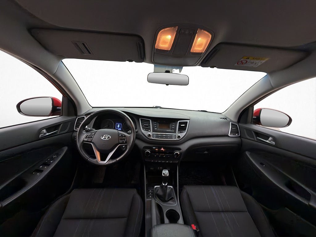 Vehicle Image 12