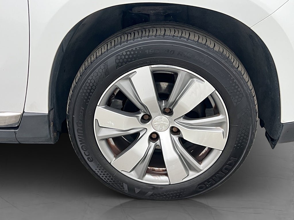 Vehicle Image 31