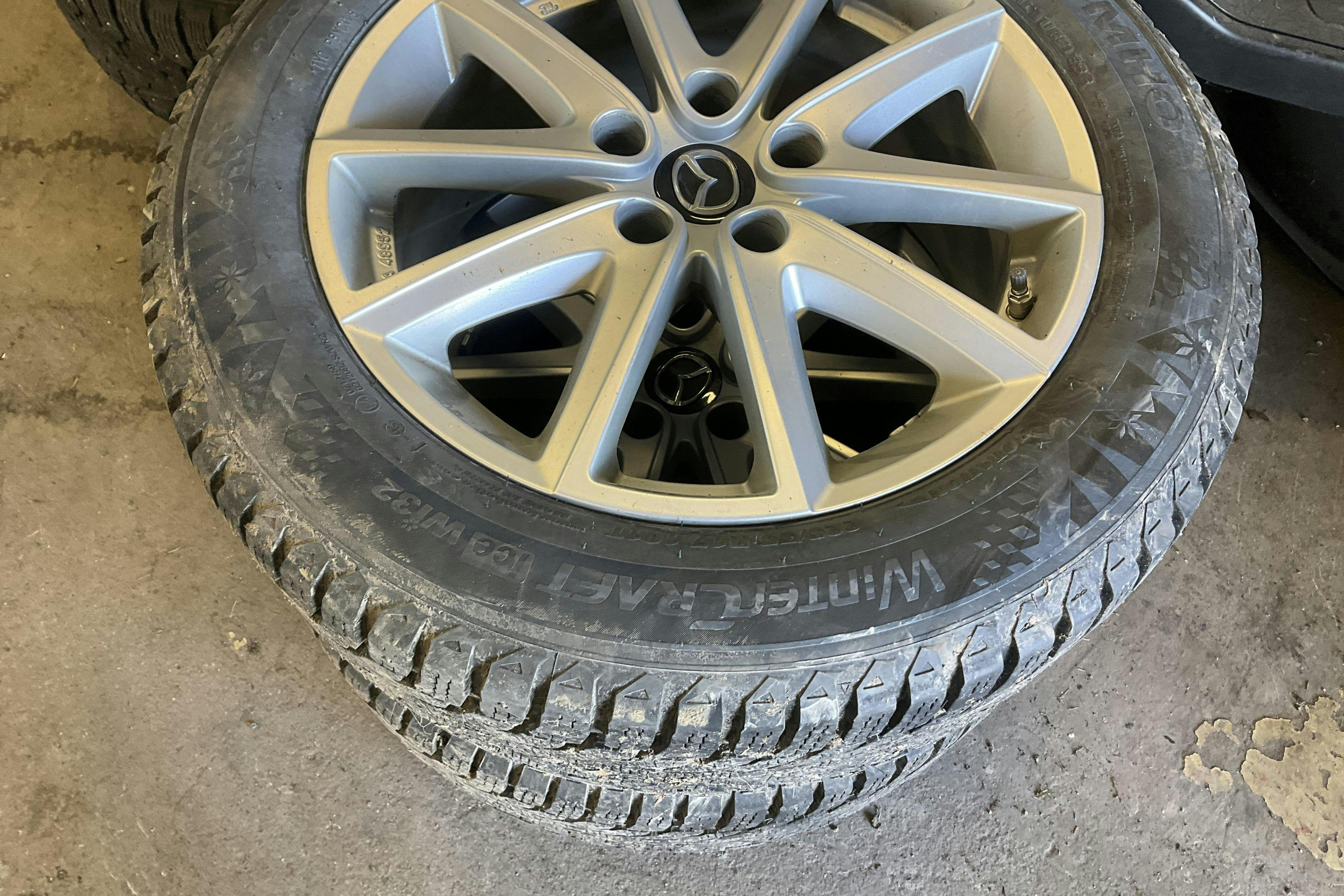 Vehicle Image 19