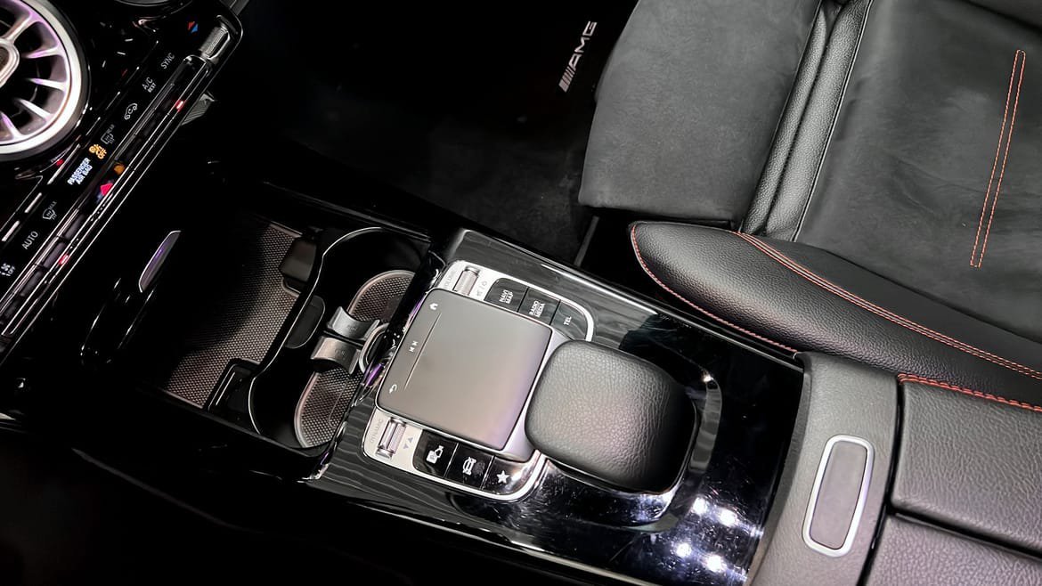 Vehicle Image 18