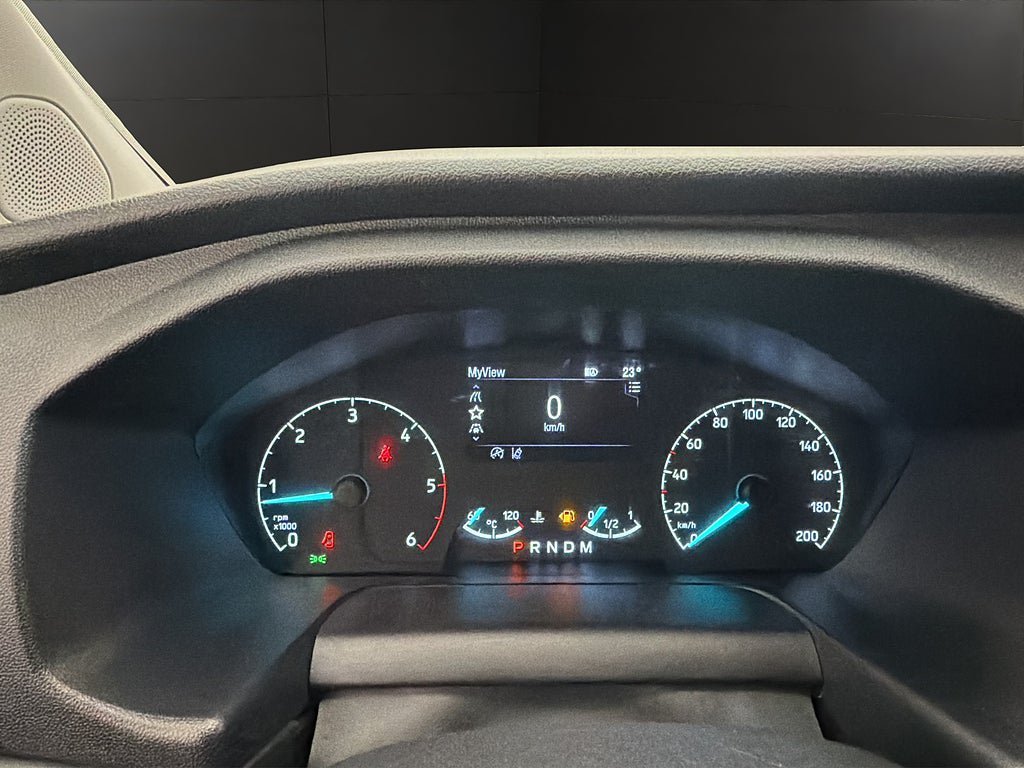 Vehicle Image 18