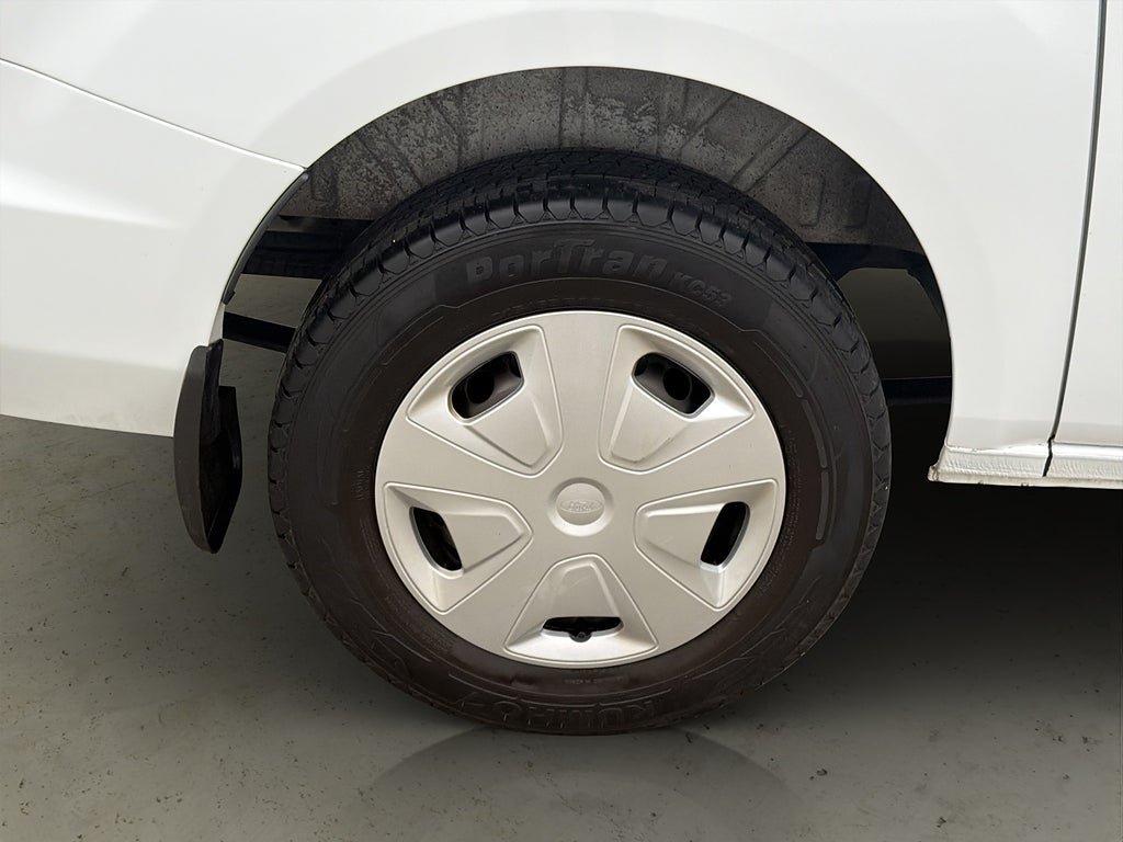 Vehicle Image 30