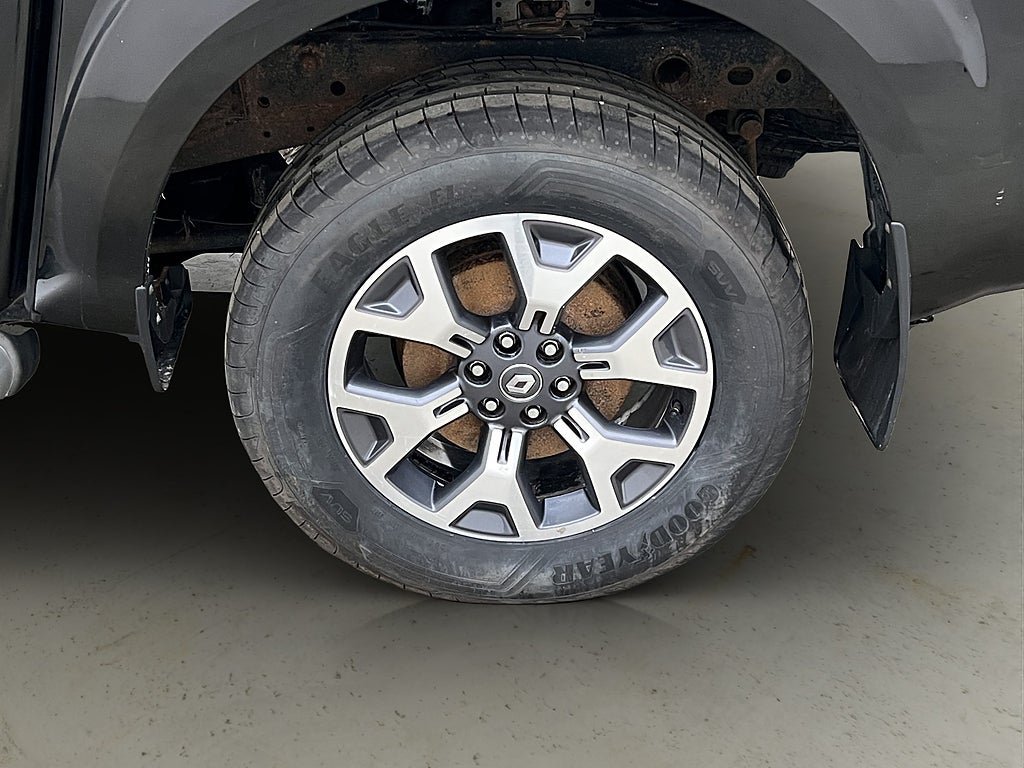Vehicle Image 30