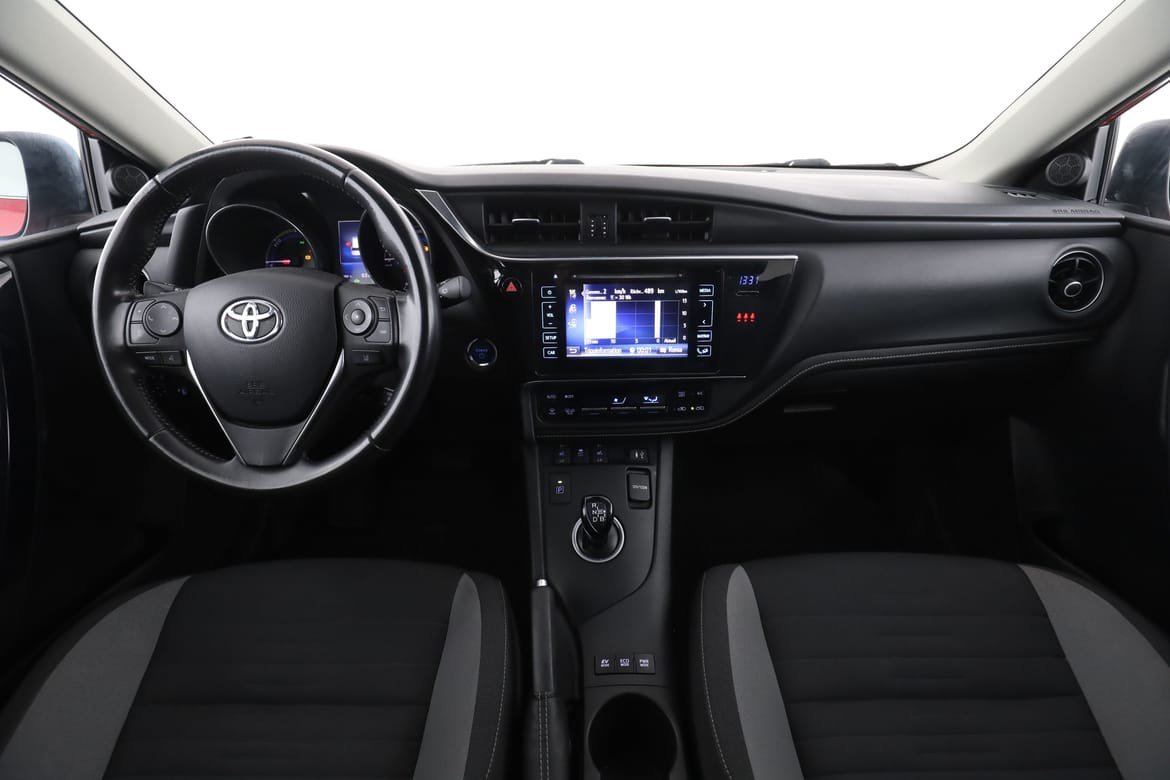 Vehicle Image 13