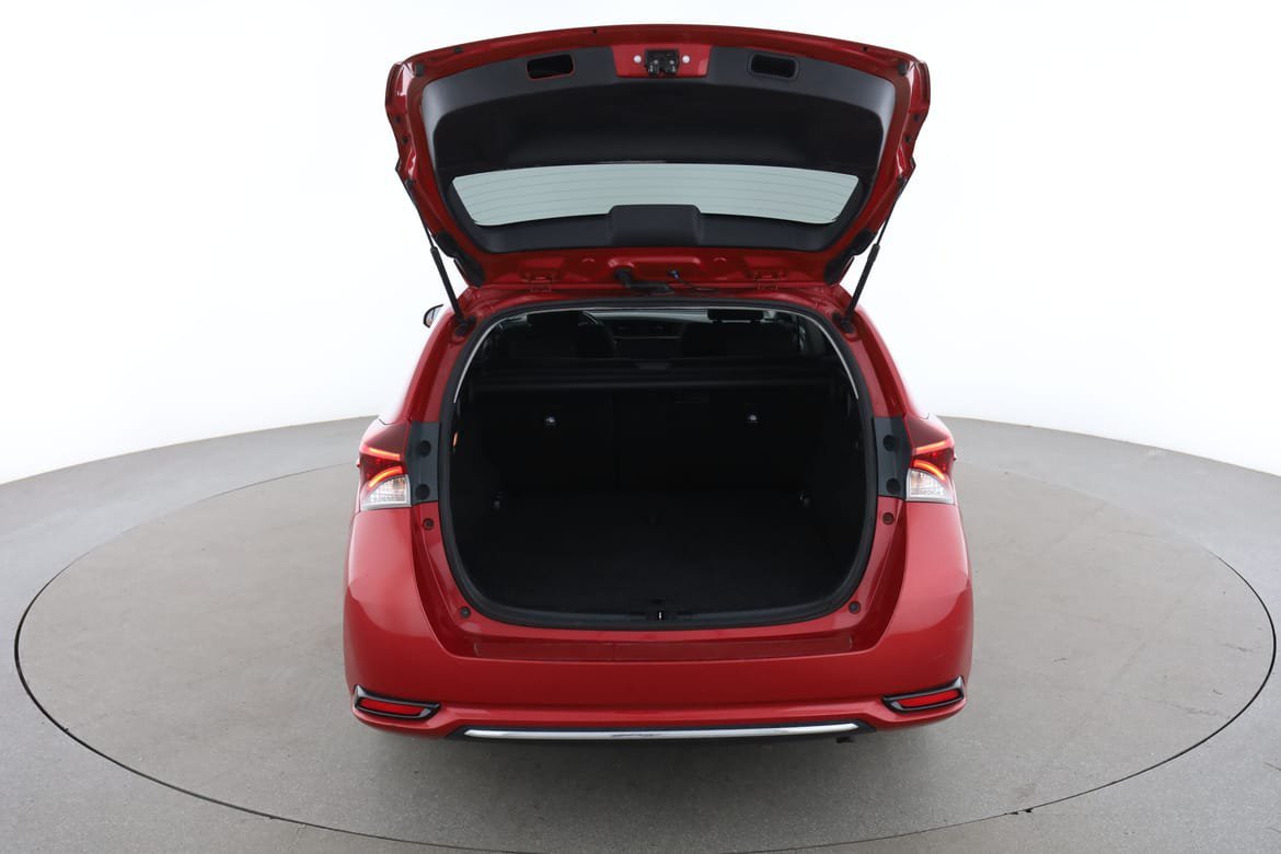 Vehicle Image 17