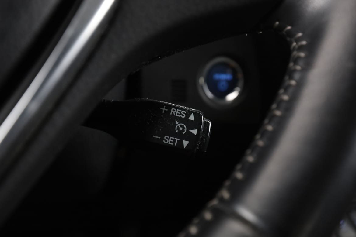 Vehicle Image 25
