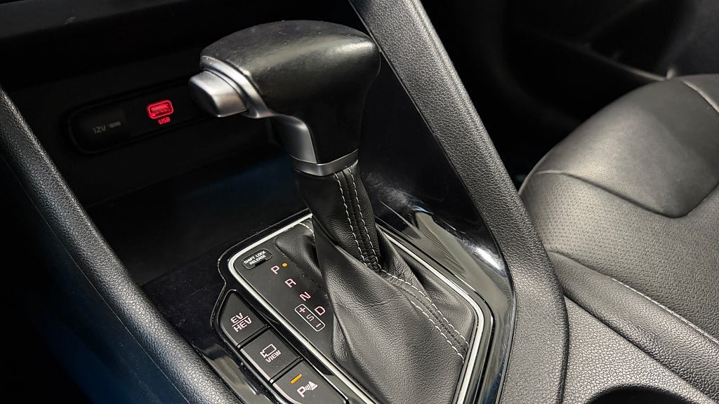 Vehicle Image 19