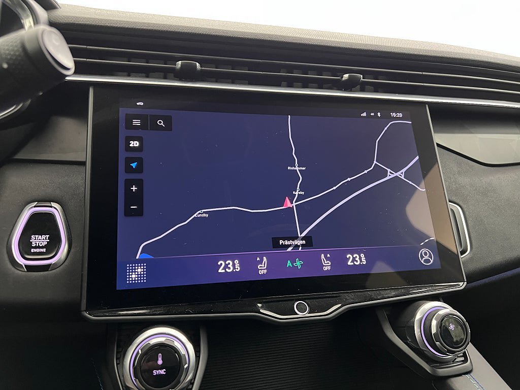 Vehicle Image 26