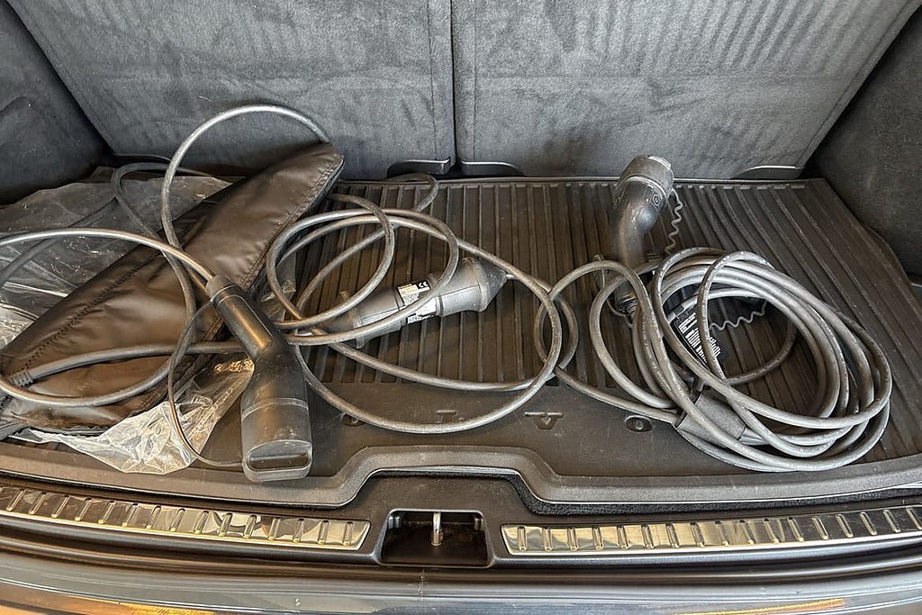 Vehicle Image 23