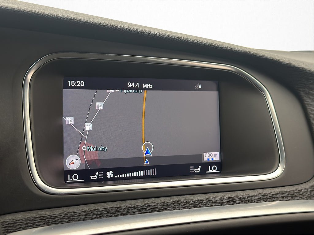 Vehicle Image 22