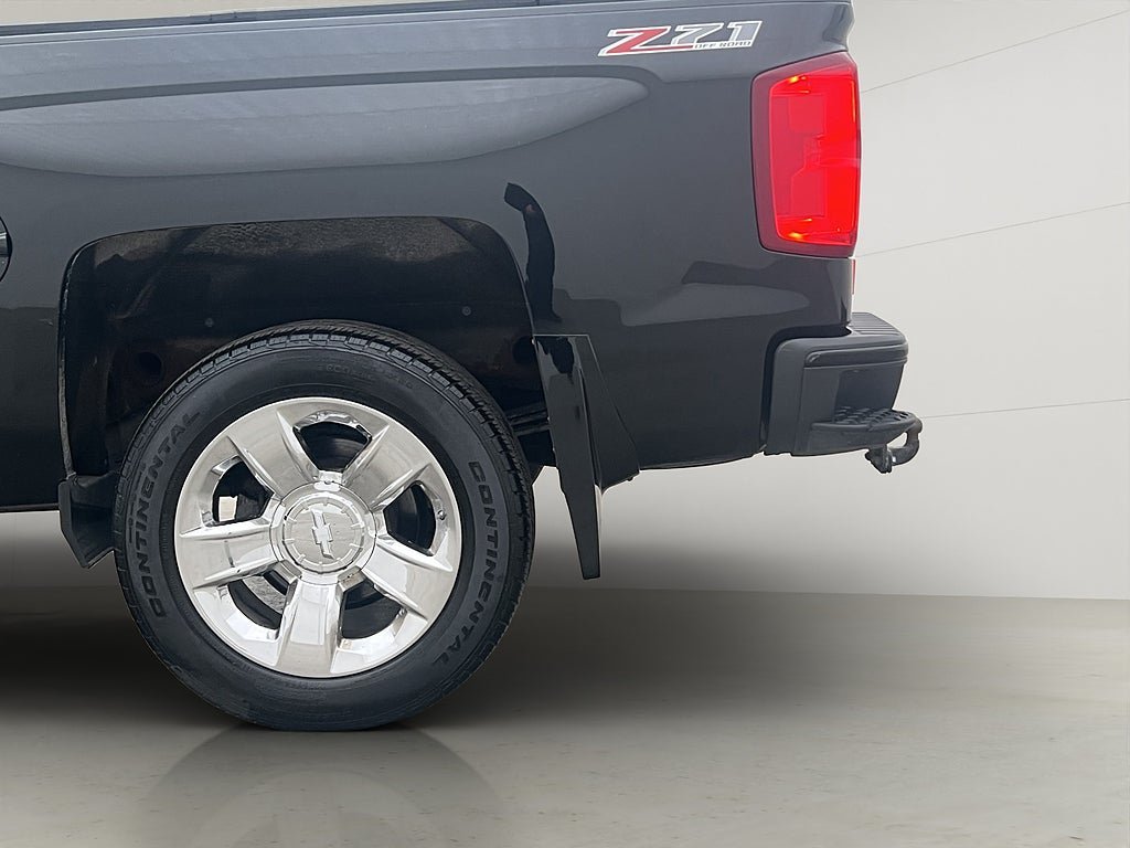 Vehicle Image 36
