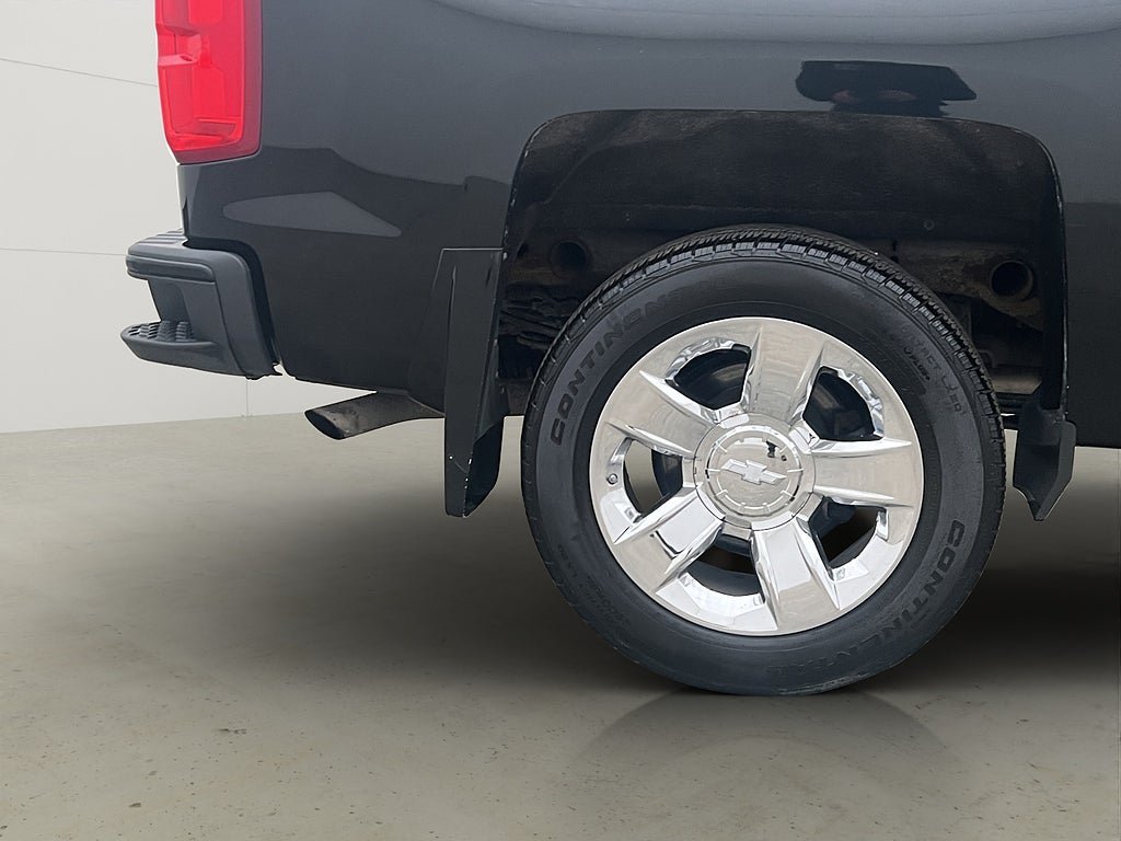 Vehicle Image 37