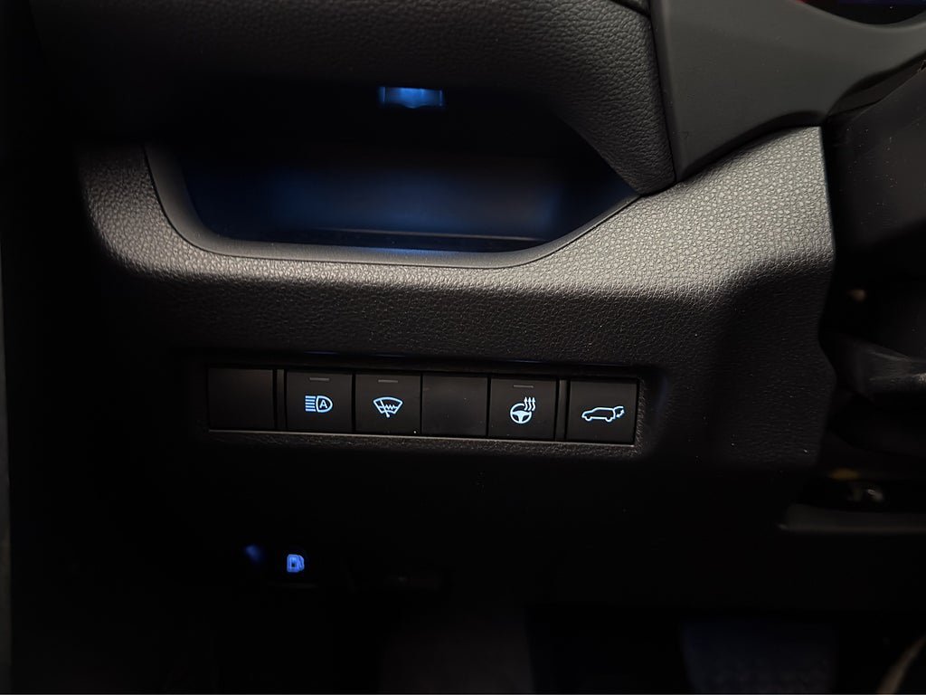 Vehicle Image 20