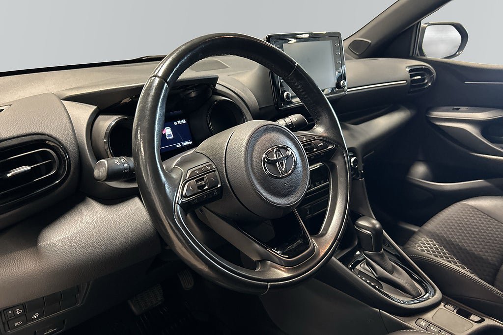 Vehicle Image 7