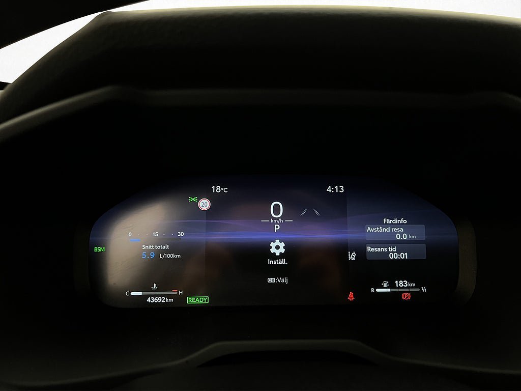 Vehicle Image 18