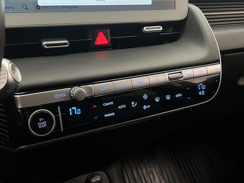 Vehicle Image 27
