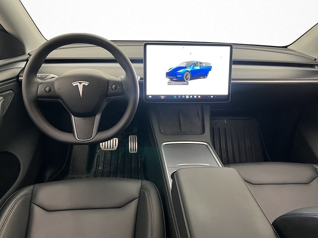 Vehicle Image 14