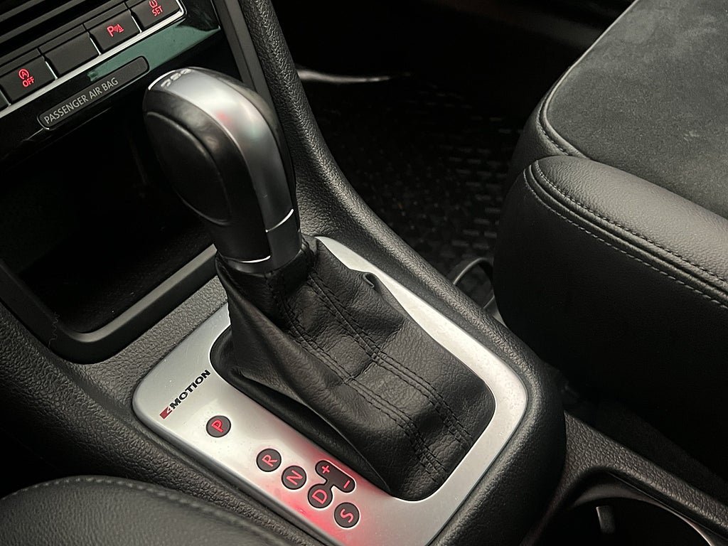 Vehicle Image 22