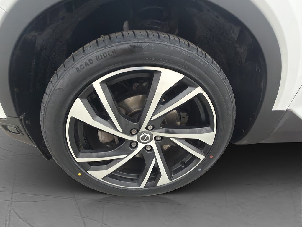 Vehicle Image 37