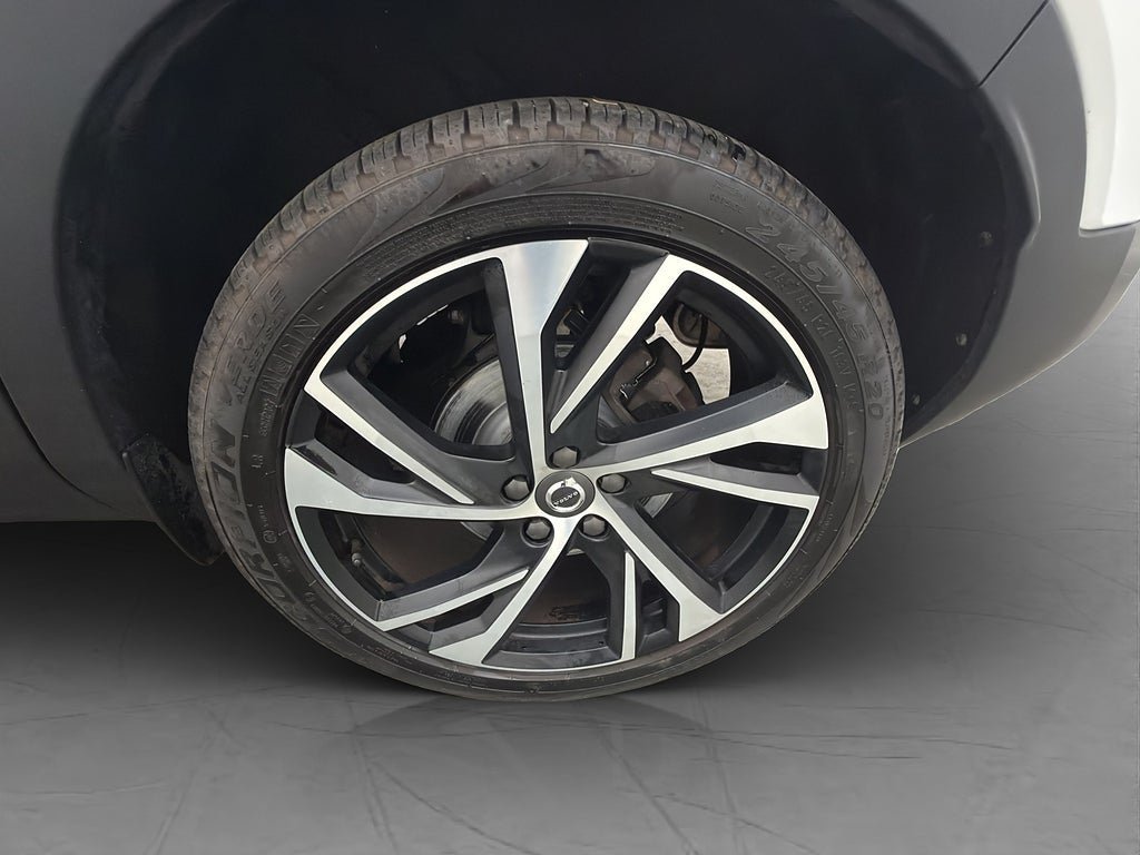 Vehicle Image 38