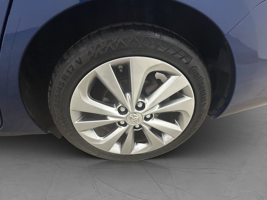 Vehicle Image 31