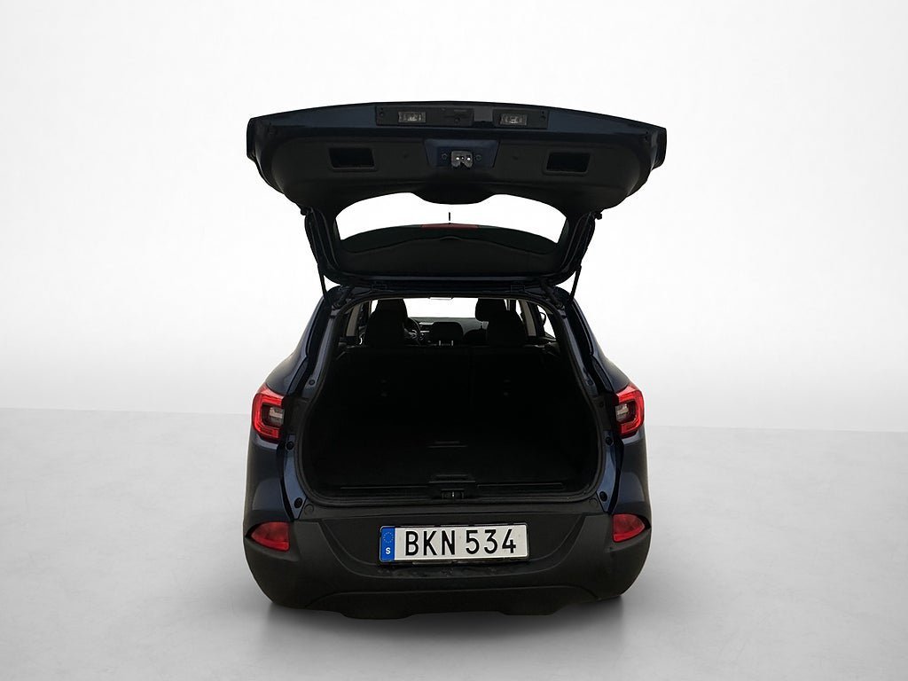 Vehicle Image 24