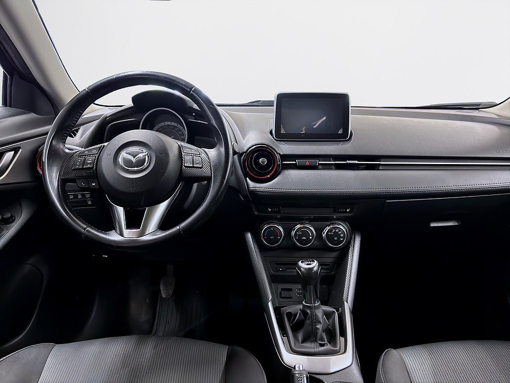Vehicle Image 11