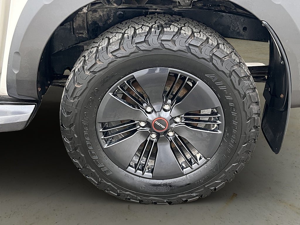 Vehicle Image 31