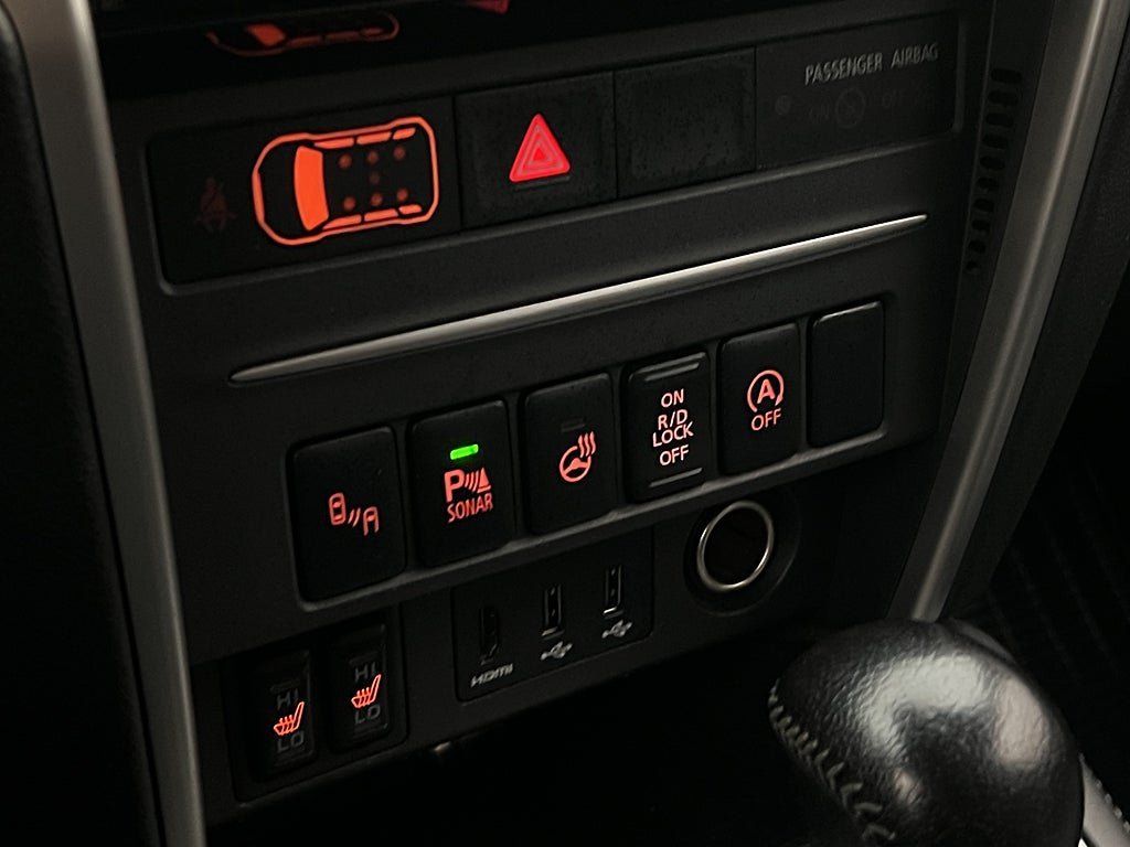 Vehicle Image 28