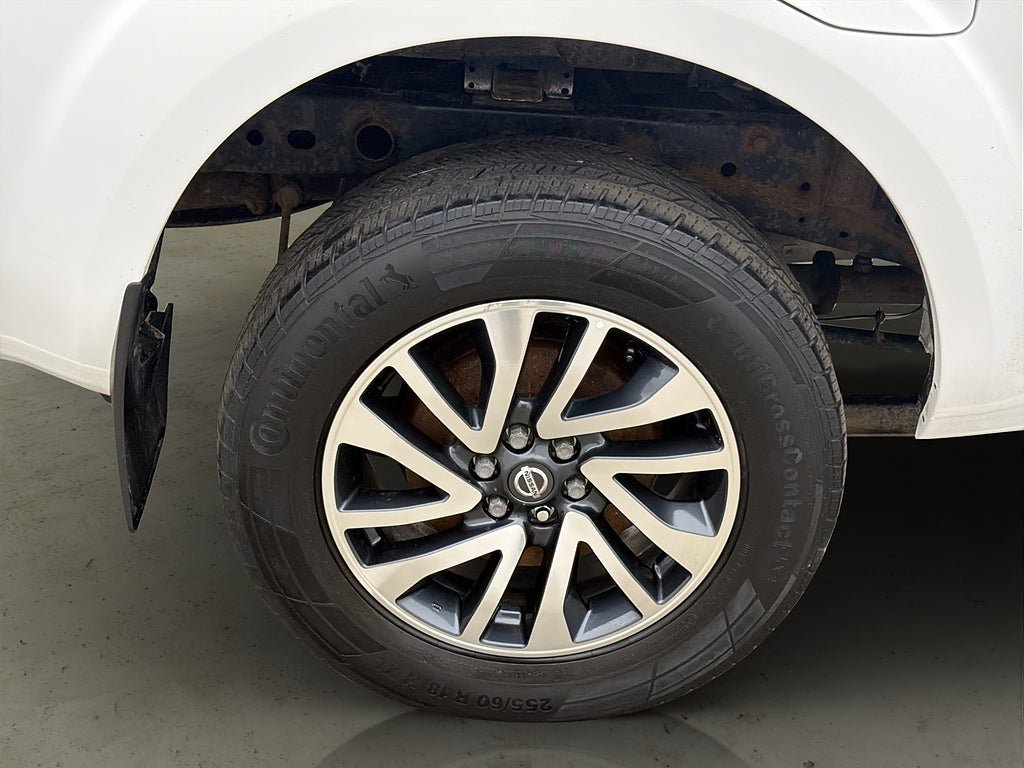 Vehicle Image 35