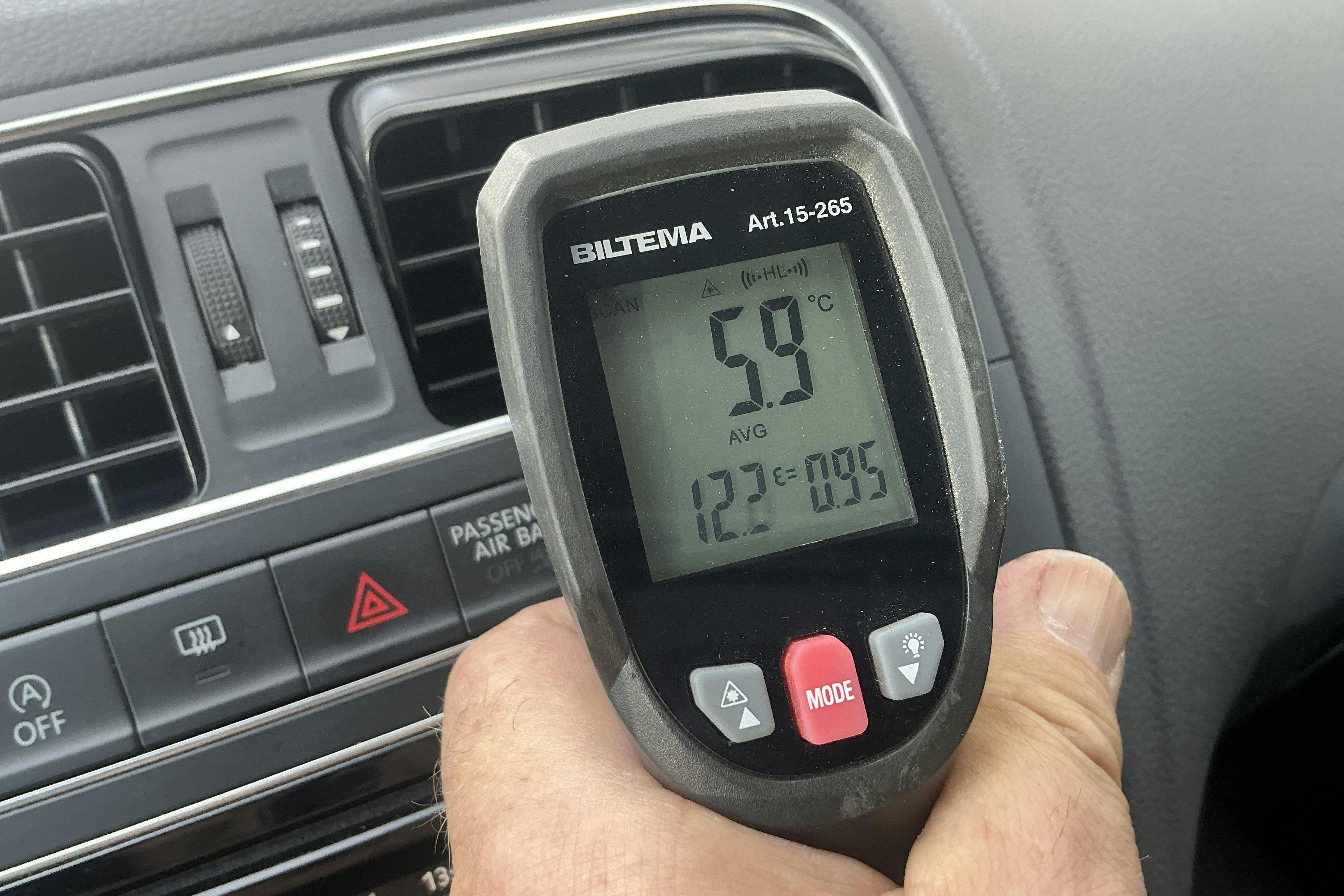Vehicle Image 14