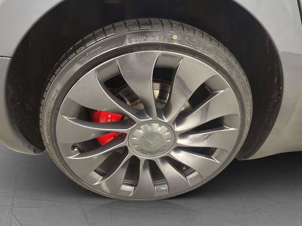 Vehicle Image 33
