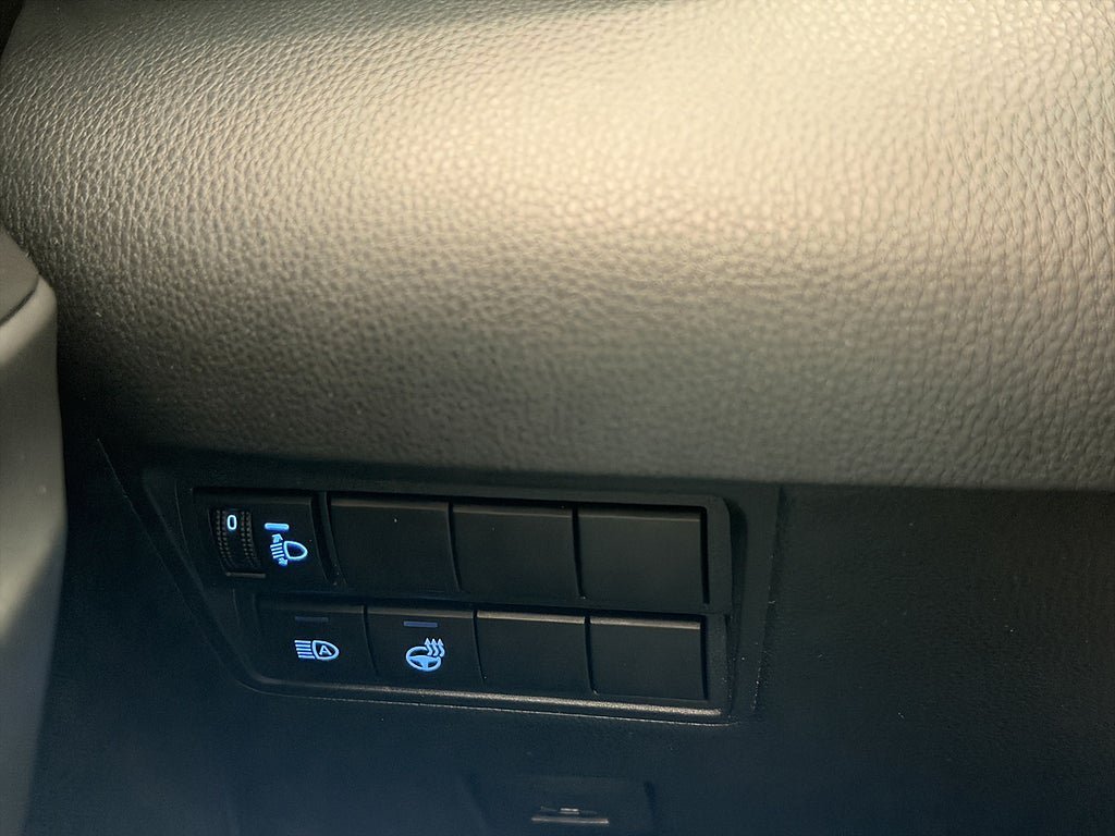 Vehicle Image 27