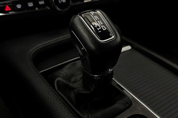 Vehicle Image 28