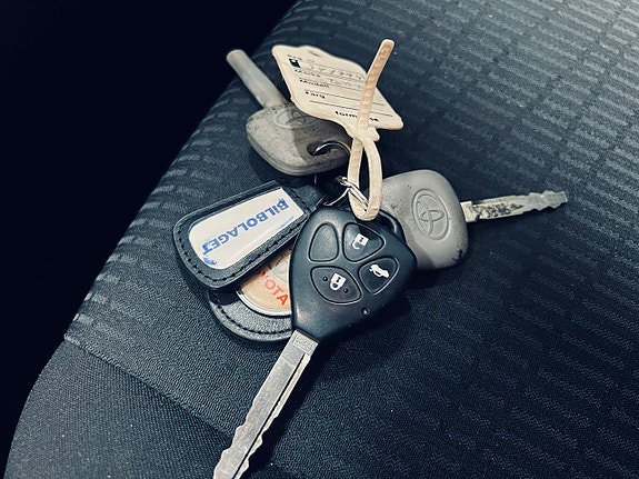 Vehicle Image 21