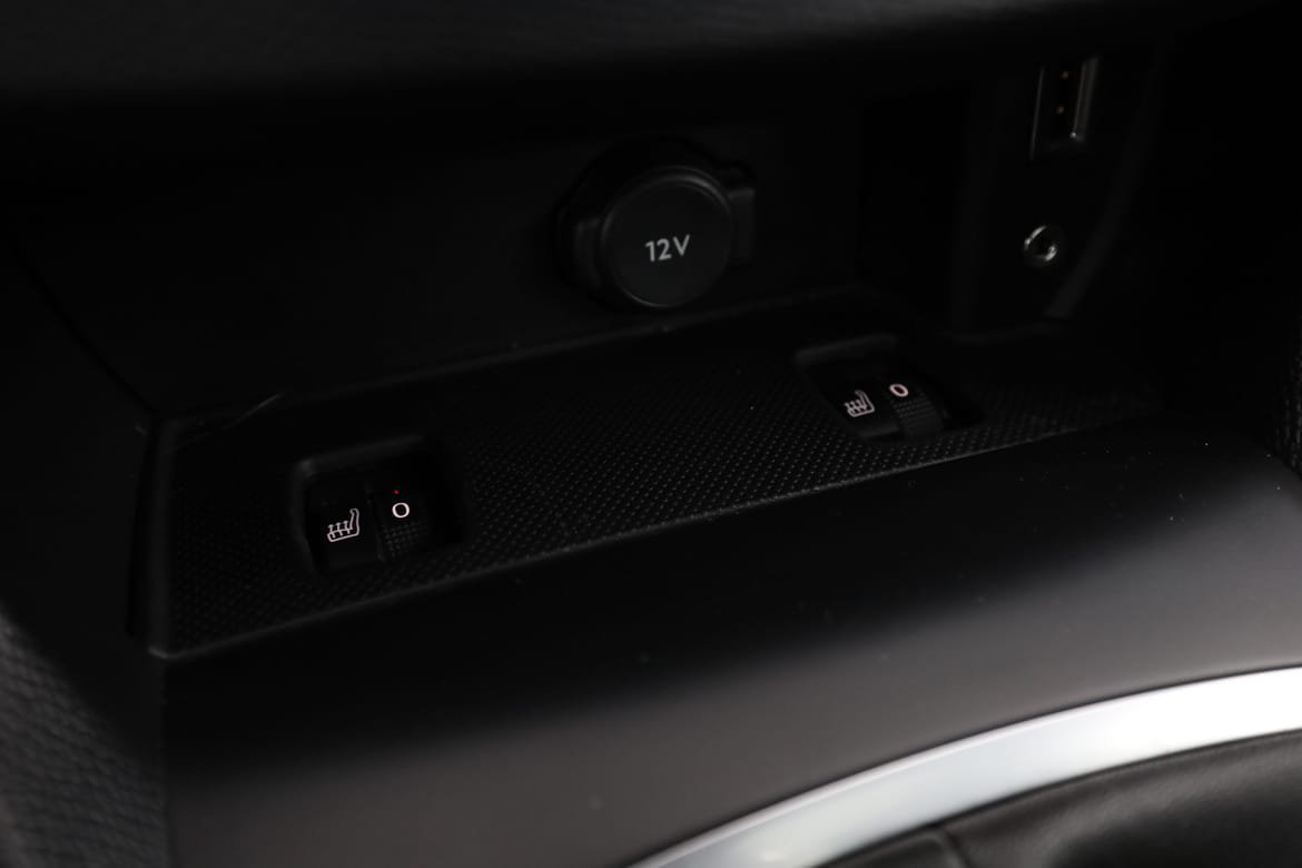 Vehicle Image 24