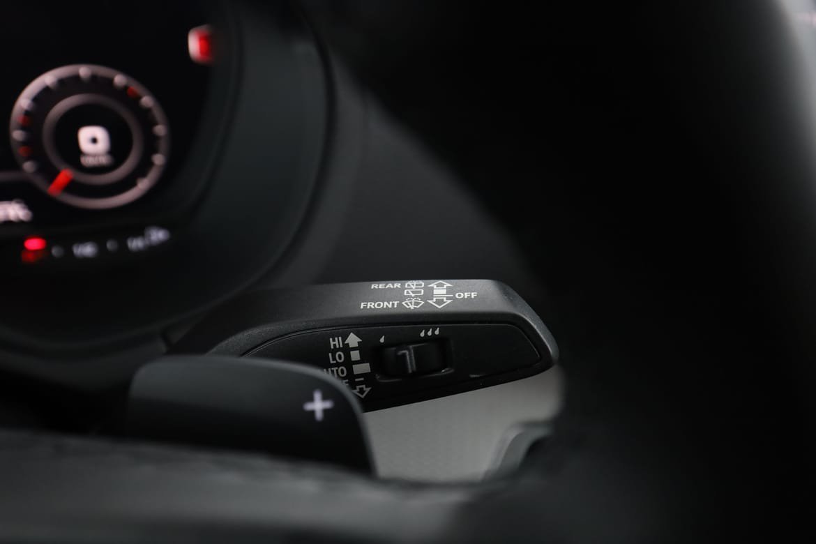 Vehicle Image 33