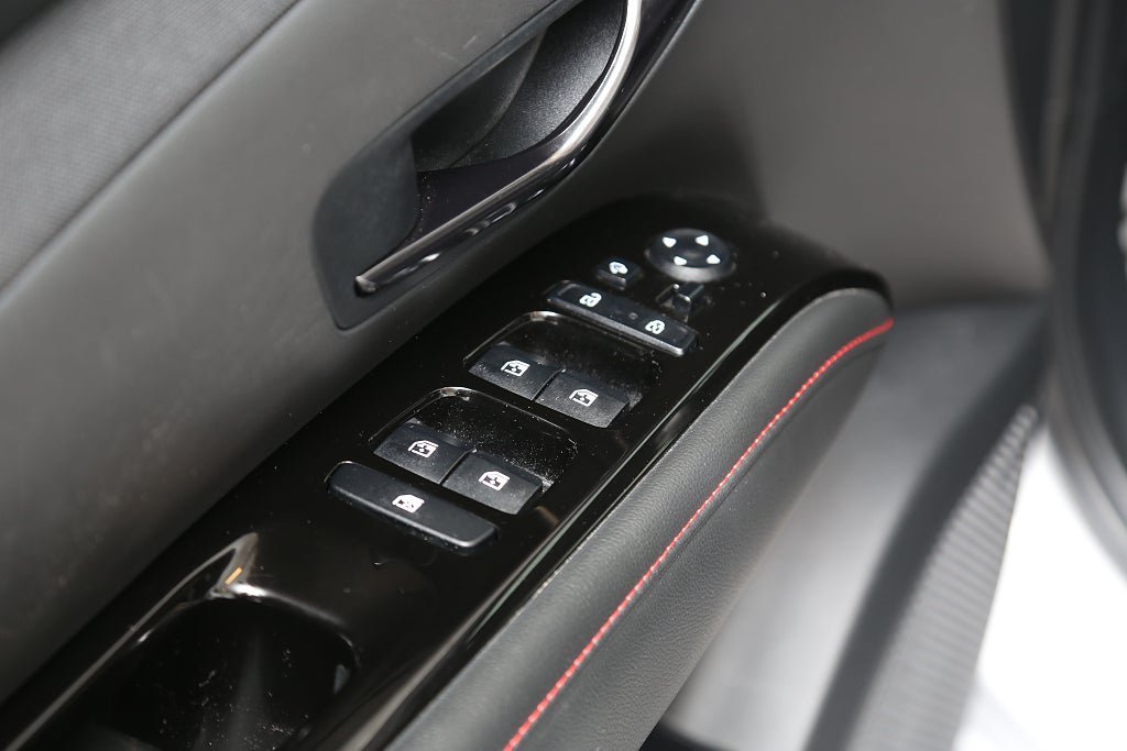 Vehicle Image 11