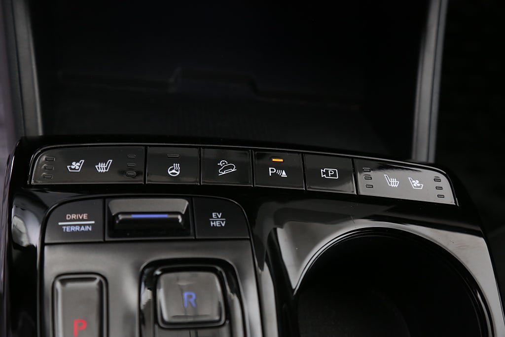 Vehicle Image 22