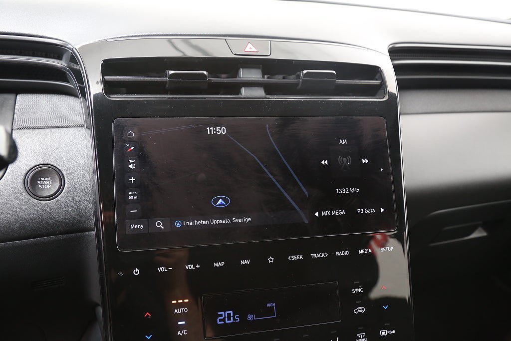 Vehicle Image 25