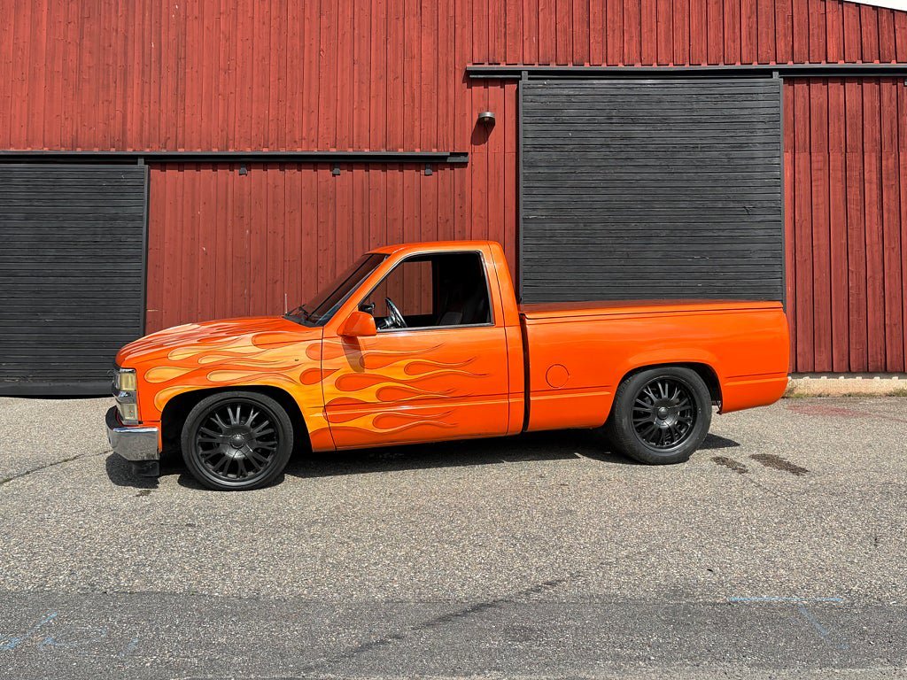 Vehicle Image 9