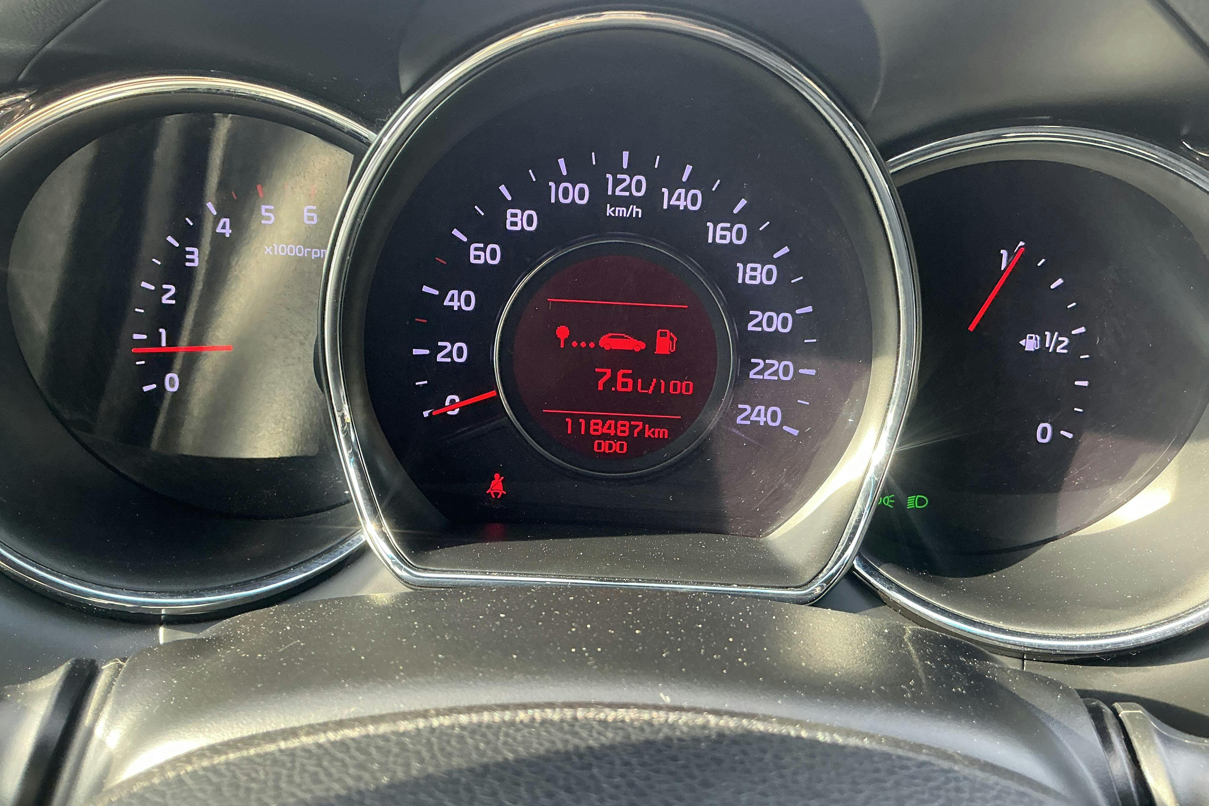 Vehicle Image 10