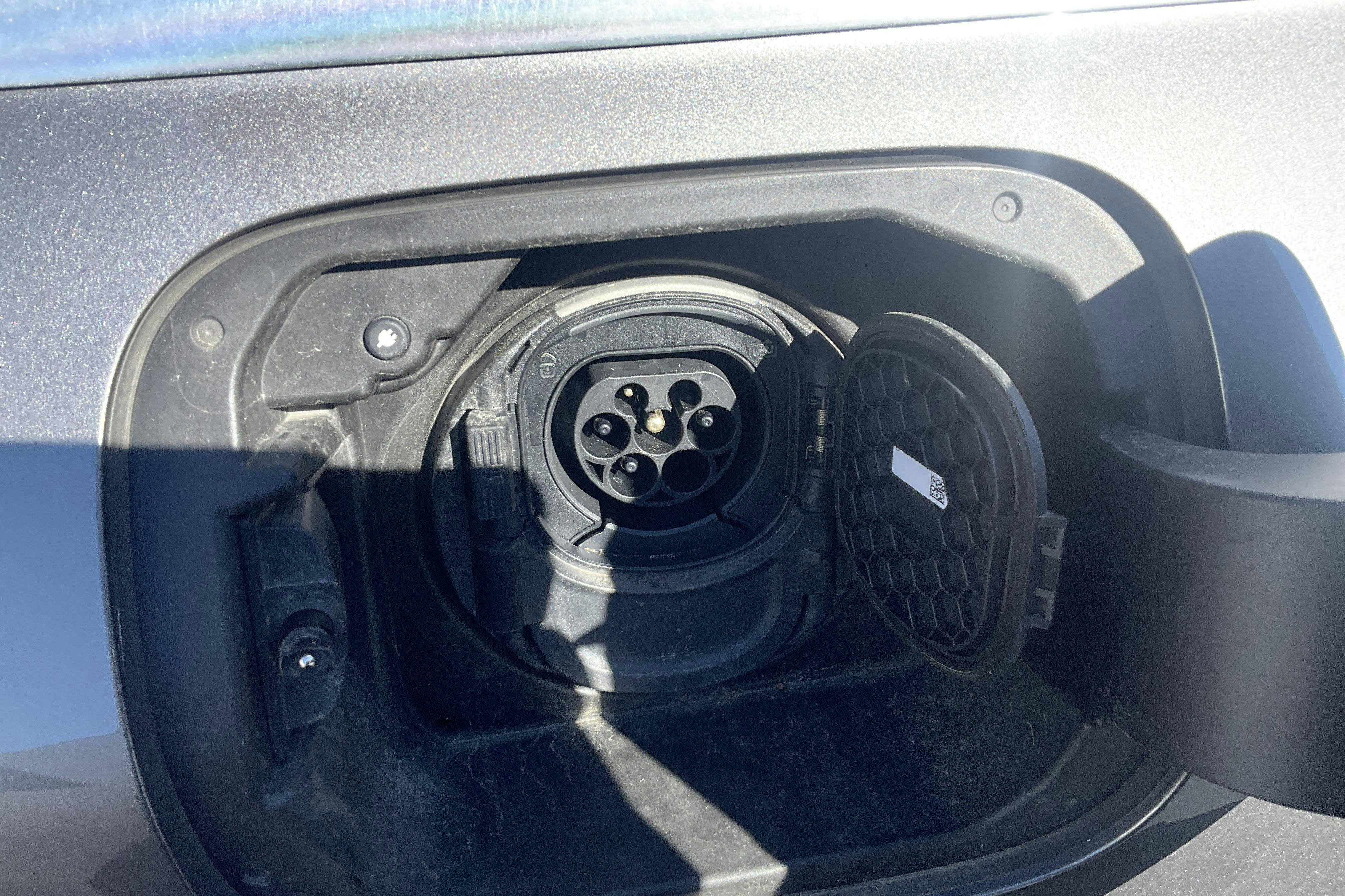 Vehicle Image 15