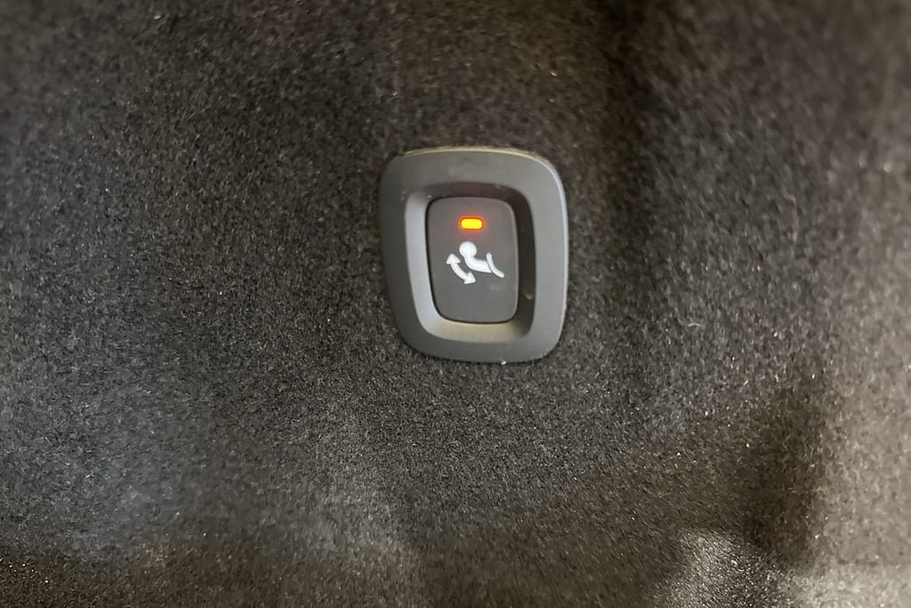Vehicle Image 26