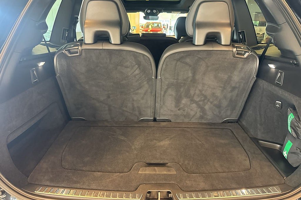 Vehicle Image 31
