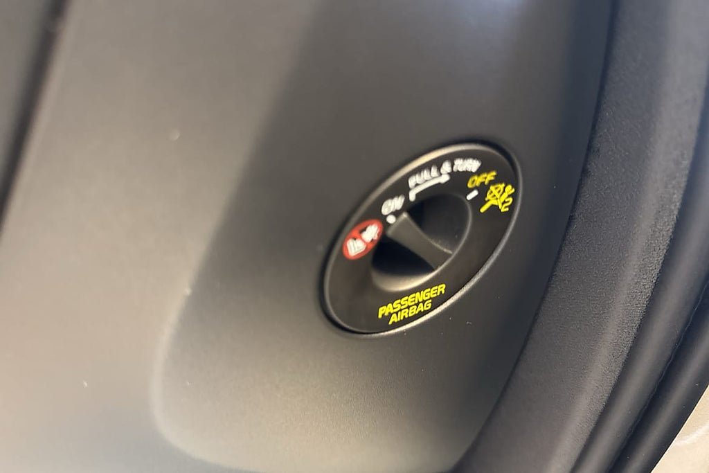 Vehicle Image 35
