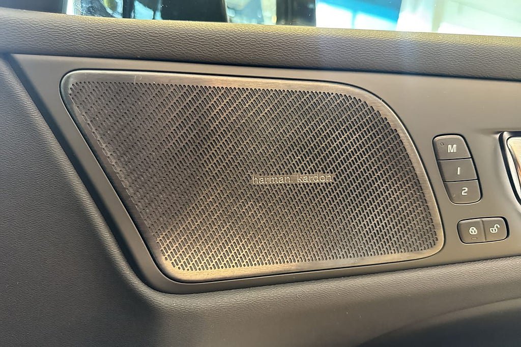 Vehicle Image 38